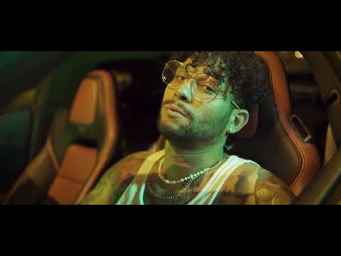 WhiteCity - En Patineta