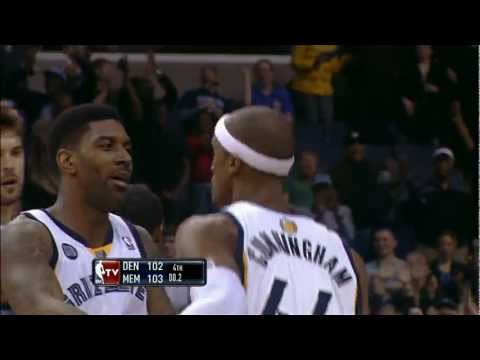 Cunningham's game-winning tip in!