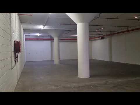 Dynamic Industrial Workshop in Congella - Your Ideal Workspace Awaits!