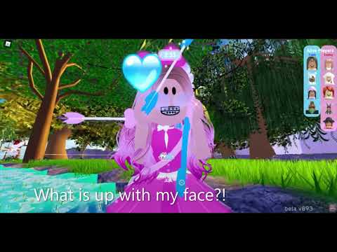 Does Anyone Play This ANYMORE?! || Royale High