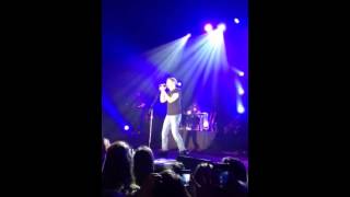 Scotty McCreery - &quot;Forget To Forget You&quot;