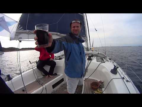 Sailing Fail - Crash Gybe with brutal crash boom