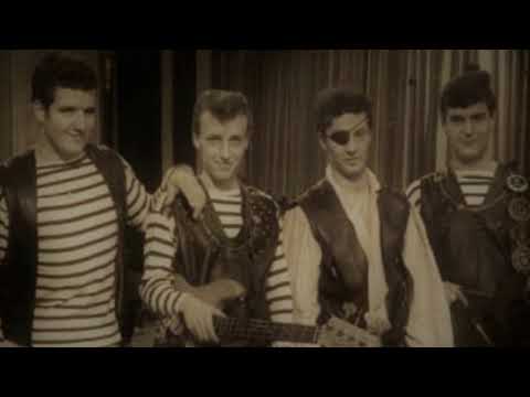Shakin' All Over  JOHNNY KIDD & THE PIRATES  (with lyrics)