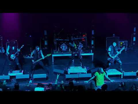 Wednesday 13 | Performing Murderdolls - People Hate Me (Live, 4K, Balcony) | Denver, 2023