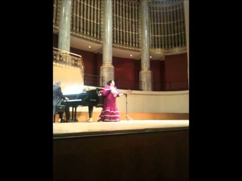 Montserrat Caballé - "La Tempranica/La tarántula é un bicho mú malo" live 2011