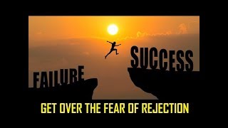 Overcoming Fear Of Rejection With Women and Beating Approach Anxiety