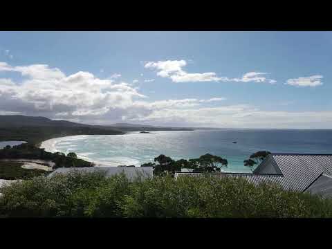 4 17 Wedge Court Binalong Bay