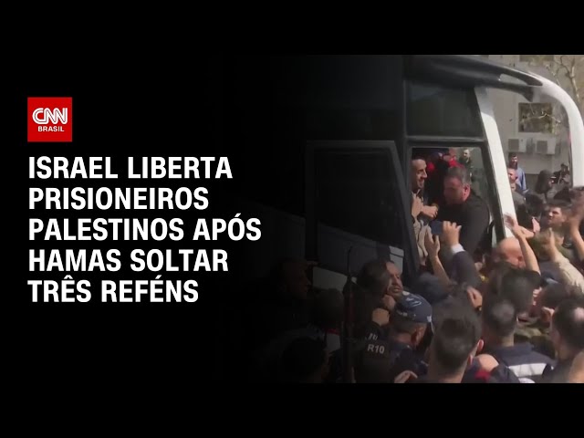 Israel liberta prisioneiros palestinos após Hamas soltar três reféns | CNN BRASIL