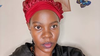 Okuweweta omukazi emana neyikayika amazzi yona 