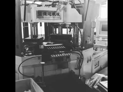 Eye dropper bottle is under production. www.rongdar.com.