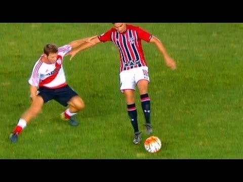 ● Paulo Henrique Ganso ● Magic Skills ● 2016 ●