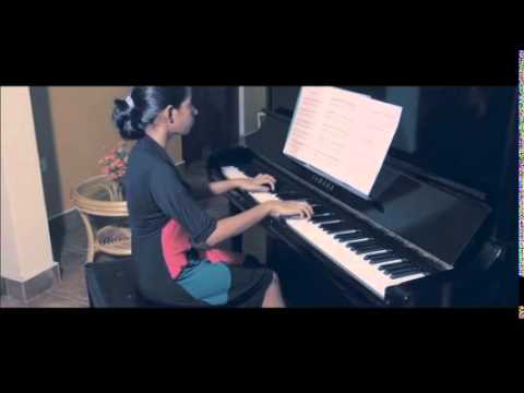 river flows in you  by praveenya