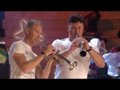 ČRNA MAČKA - LEPA MOJCA