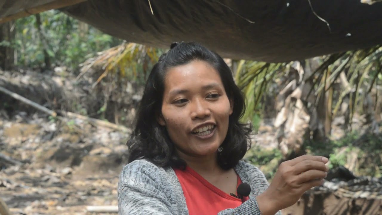 Pengrajin Batu Bata - Eksotika Desa