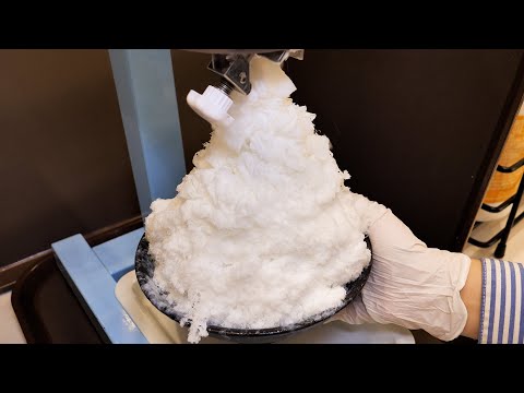 making korean shaved ice (mango, strawberry, melon, red bean) - korean street food