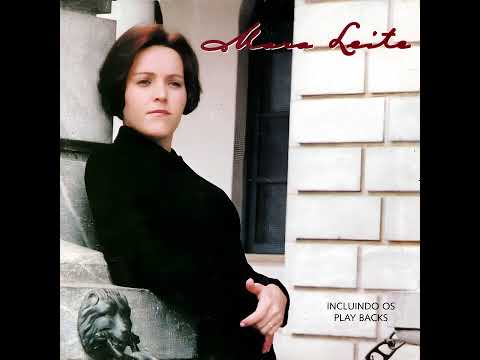 Na Presença do Senhor (In The Presence of Jehovah) • Mara Leite