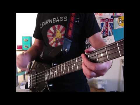 Nice Groove with fast fill:  A Bass lesson everyday # 99