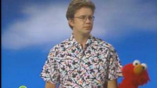 Sesame Street: Tim Robbins and Elmo - Surprise