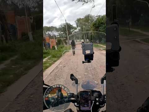 😦 PASÉ POR BARRIO LAS FLORES… Y TERMINÉ PERDIDO EN OTRO BARRIO #motovlog #moto #biker