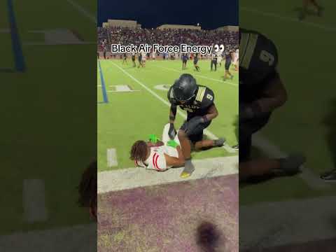 Bro definitely wears Black Air Forces to School 👀🤣