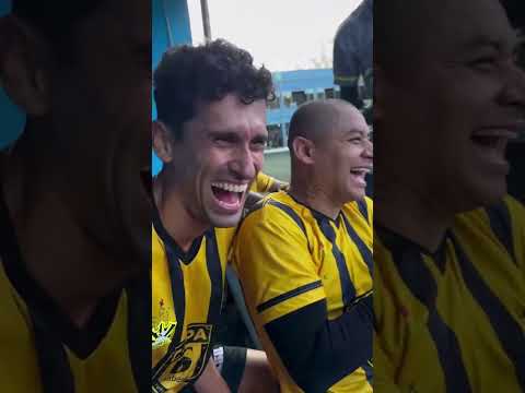 A VÁRZEA É COISA SÉRIA, WELLINGTON PAULISTA! 🤣🔥 Resenha demais! #shorts