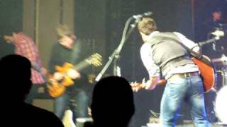 David Nail feat. Josh Hoge - &quot;Strangers on a Train&quot; CLIP - Niagara Falls, NY - April 22, 2011