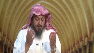 7- إذا أثنى الإمام على الله في القنوت فهل يرفع المأموم يديه أم يقبضهما وماذا يقول؟ الشيخ خالد الفليج image