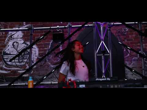 Descent In The Hanging Garden