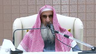 صورة 31 شرح كتاب التوحيد - شرح باب قول الله تعالى : ﴿ إِنَّمَا ذَلِكُمُ الشَّيْطَانُ يُخَوف أوْلِيَاءه ﴾