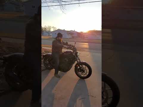 Honda Rebel cmx1100 dct de-baffled Vance & Hines