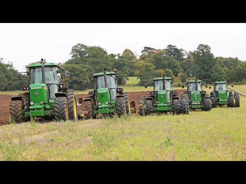Klassische John Deere-Maschinen (5 Stück) beim Pflügen mit 37 Furchen | 4055, 4255, 4455, 4755, 4...