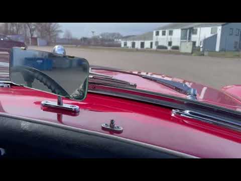 1959 MG MGA 1500 Mark I Roadster - Driving Video