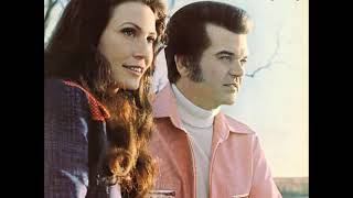 Conway Twitty &amp; Loretta Lynn - I Changed My Mind