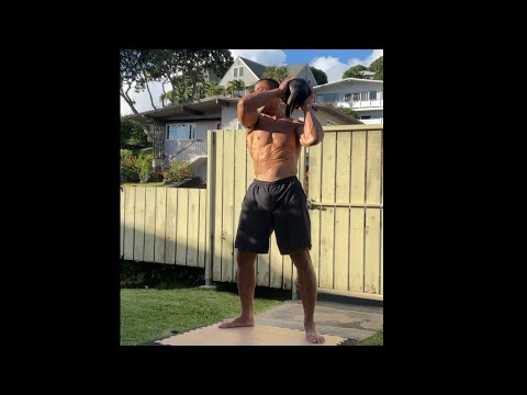 Day 260 FitPro Hawaii Workout - 28 kg. Kettlebell Crush Cleans x 30 - January 30, 2021 4:48 pm
