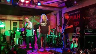 Circle of Hands - Paradise/The Spell (Uriah Heep cover) HeepVention 2018