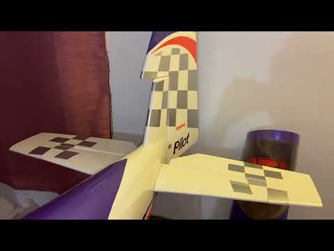 FrSky x20 tandem on Extra 330 Pilot RC rx r8 pro 2.4Ghz and r9 sx Mhz