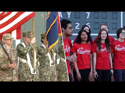 MIT tại Sân vận động Fenway: Dàn hợp xướng hát Quốc ca, ROTC trình bày Cờ (MIT at Fenway Park: Chorallaries Perform National Anthem, ROTC Presents the Colors)