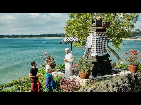 Authentic Bali Resort Experience at Four Seasons Bali...