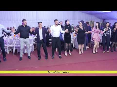 Formatia Daniel Strechie hora Hora la 4