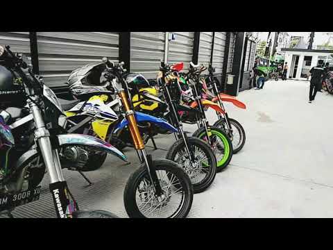 GRAND OPENING KAWASAKI GREENTECH PLAZA PEKANBARU FROM ( TEAM STREET 16 ) SUPERMOTO KLX  #KAWASAKI