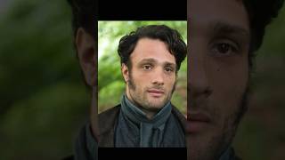 Cosmo Jarvis as Captain Frederick Wentworth in Persuasion (2022)