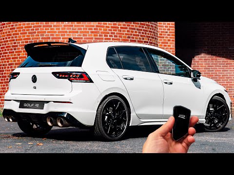 New 2025 Volkswagen Golf R Mk8.5 Akrapovic Review: Exhaust Sound, Interior and Exterior