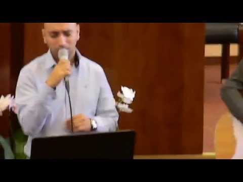 Alex Tascu in Biserica Micalaca Arad-Mai aproape de cer