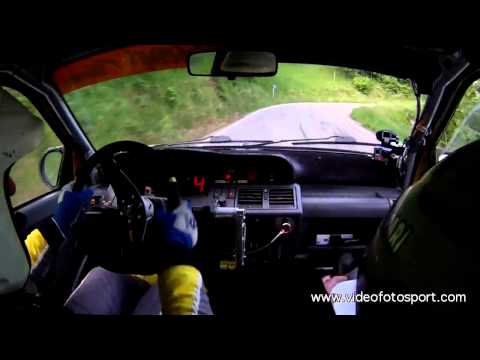 29° Rally Città di Torino / I fratelli Gaspari si caricano a modo loro prima dello start...