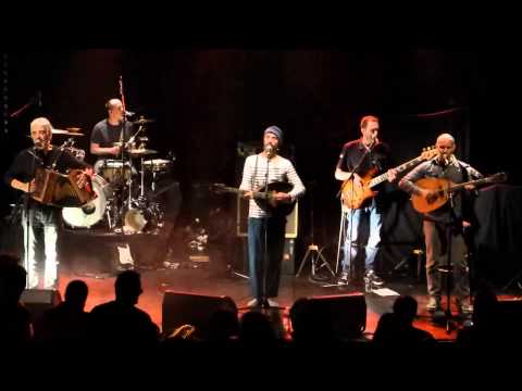 NAÏAS à la MJC l'escale - PAPILLONS DE NUIT (live)