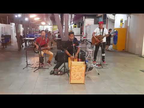 Ajkal Tere Mere Pyar - One Avenue Band