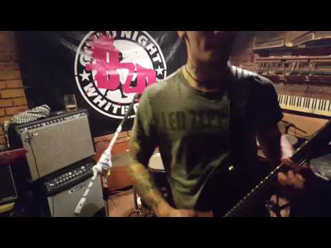 Barikády z Popelnic - Barikády z popelnic - nacek - Jamaica 12.11.2016