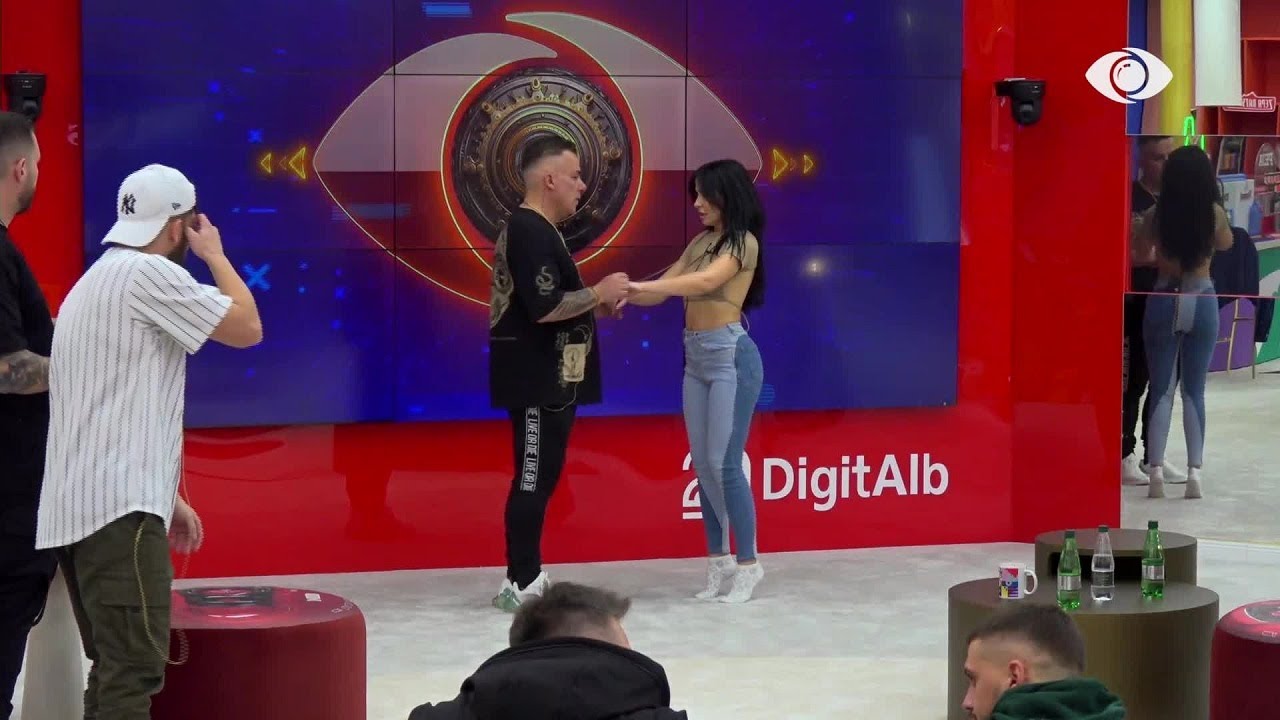 Vajzat e shtëpisë nën koreografinë e Albit, Sara kërcen me Gazin - Big Brother Albania VIP 3