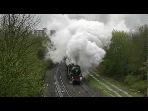 5043 takes Horfield and Sapperton by storm with 12 coaches