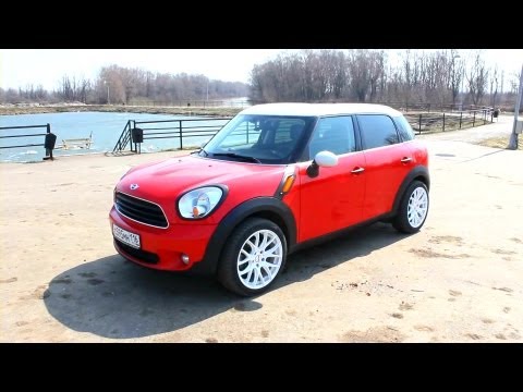 2012 Mini Cooper Countryman. Start Up, Engine, and In Depth Tour.